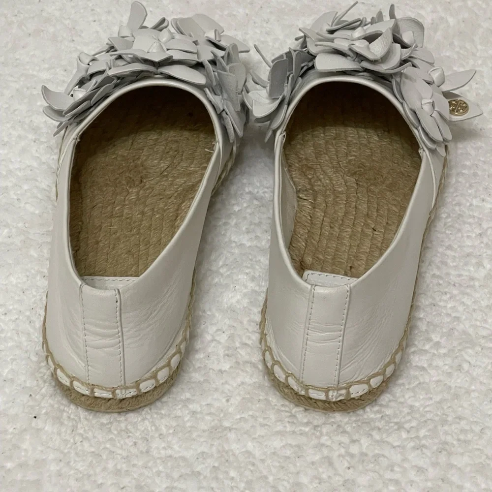 Tory Burch Blossom Espadrille-Nappa Leather size 5 New in box .